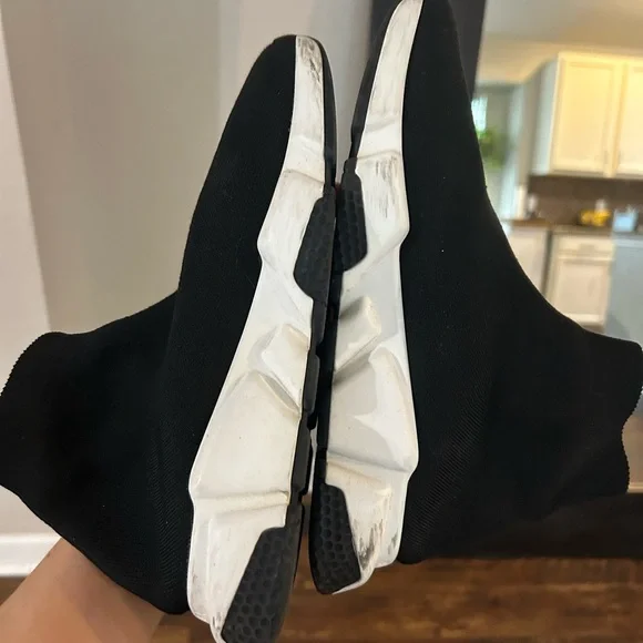 Balenciaga Trainer Sneaker - Picture 6 of 10